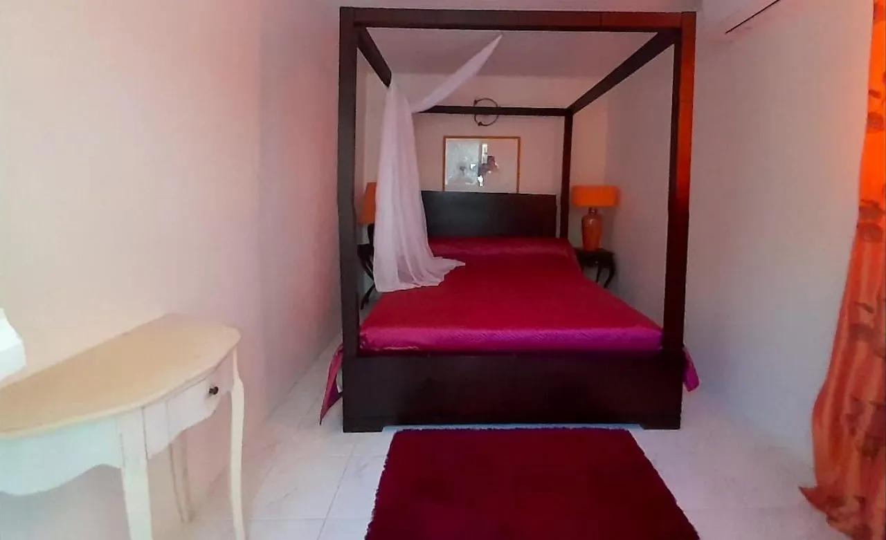 Maison Charmante Avec Jardin A Sainte-Luce, Ideale Pour Familles Riviere-Salee Casa vacanze